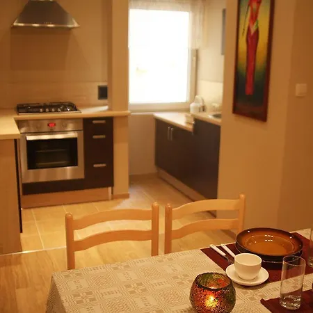 Apartment Nadmorski 1 *