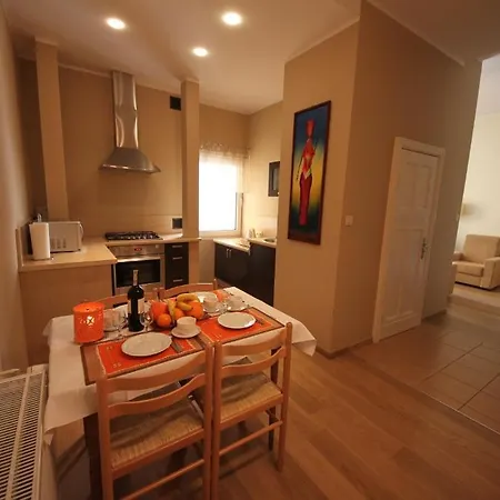 Apartment Nadmorski 1 *