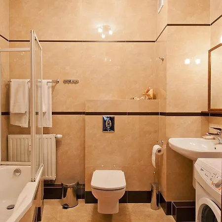 Apartment Nadmorski 1 *